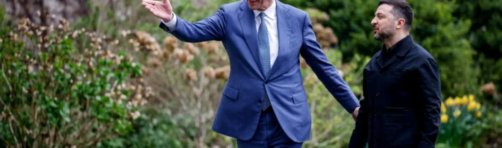 NZZ: Merzova politika voči Ukrajine podkopáva jeho pozíciu