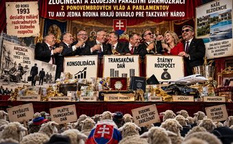 Zločineckí a zlodejskí parazitní darmožráči z ponovembrových vlád a parlamentov tu ako jedna rodina hrajú divadlo pre takzvaný národ