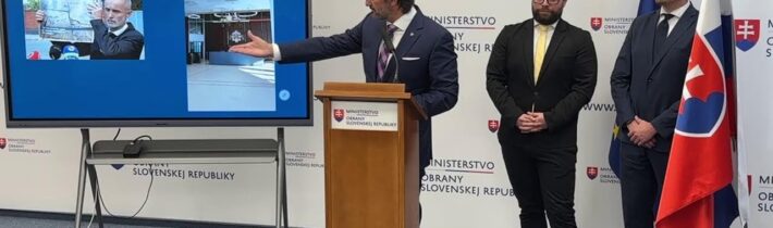 Koniec špekuláciám: Minister obrany vystúpil s pravdou von