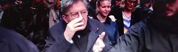 „Vyšetřujte a trestejte“: Emmanuel Macron kritizuje násilnosti při masových protestech ve Francii…