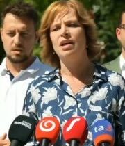 a toto hovorí osoba, ktorá si hneď po voľbách vytvorila pexeso, z ktorého si vyš…