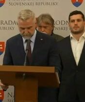 Anita Radi sa pýta Tibora Gašpara na status Romana Mikulca k maďarskému Očistcu…