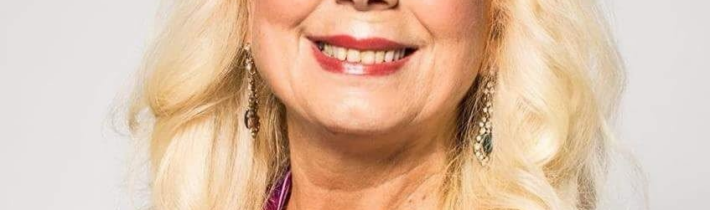 Fľuska povzdychNajlepšia prezidentka akú sme kedy mali. Chýba. / Fľuska post 2026-10-06 11:57:16