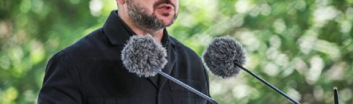 Volodymyr Zelenskyj ponúkol odvolanému ministrovi obrany Mychajlovi Fedorovovi …