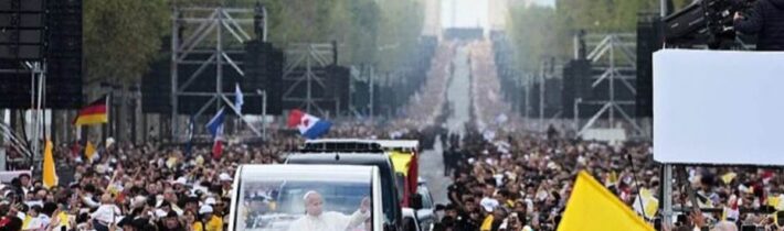 Salve Regina na troskách Západu |