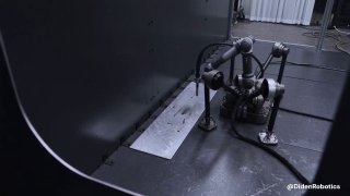 Nový juhokórejský robot so štyrmi magnetickými končatinami bol vytvorený na zvá…