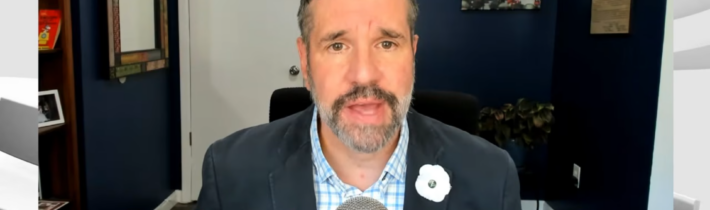 Matthew Hoh: Ukrajina provokuje Rusko a snaží sa zatiahnuť do konfliktu krajiny NATO