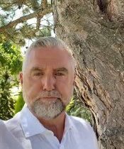 Pohoda 2026: festival, kde sa vojna oslavuje ako hrdinstvo.~ T. Gašpar…