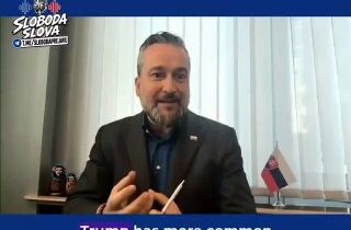 „Trump má viac zdravého rozumu ako všetci európski lídri,“ vyhlásil slovenský eu…