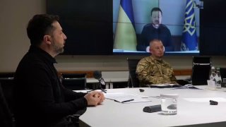 Rozhorčený a zúfalý Zelensky žiadostivo žiada americkú vládu, aby znovu aktivova…