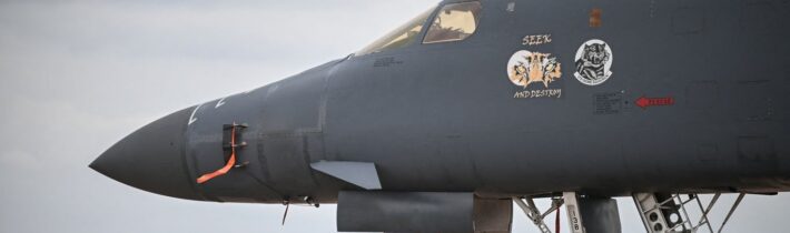 Evakuácia amerických vzdušných síl z Británie