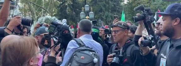 Fox News: V USA prebiehajú rozsiahle protesty proti podpore Izraela