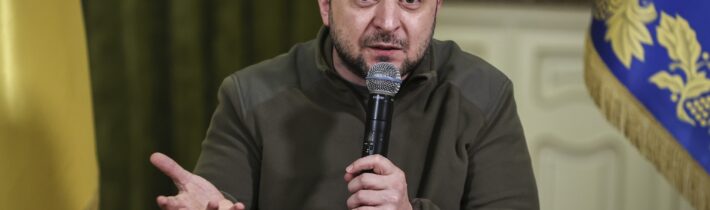 Trumpov poradca obvinil Zelenského z profitovania na konflikte