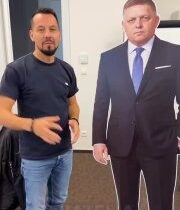 Jurko alias klobásovy právnik, trolluje! A vraj my sme dezoláti a konšpirátori!P…