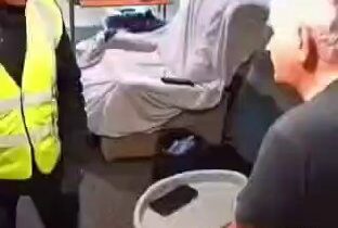 Kto útočí na najslabších, prejavuje absolútne najnižšiu úroveň charakteru.Pozvit…