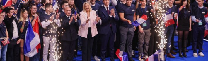Al Jazeera: Víťazstvo demokratov v USA by mohlo viesť v Európe k novej kríze