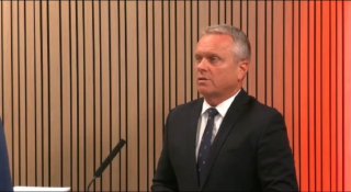 PÁN ANDRASSY, A KDE STE BOLI ZA MATOVIČA?! Pozerám túto debatu o korupcii, olig…