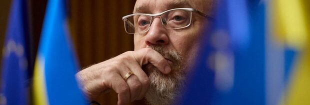 Ukrajinskí ministri obrany boli zaradení na medzinárodný zoznam hľadaných osôb